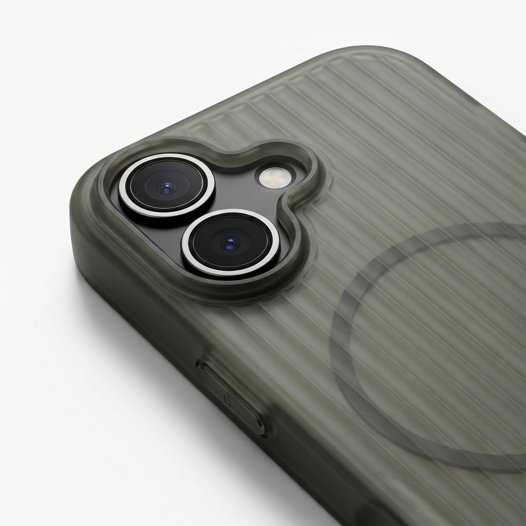 THE AVARAN Element Translucent Case with MagSafe - iPhone 17