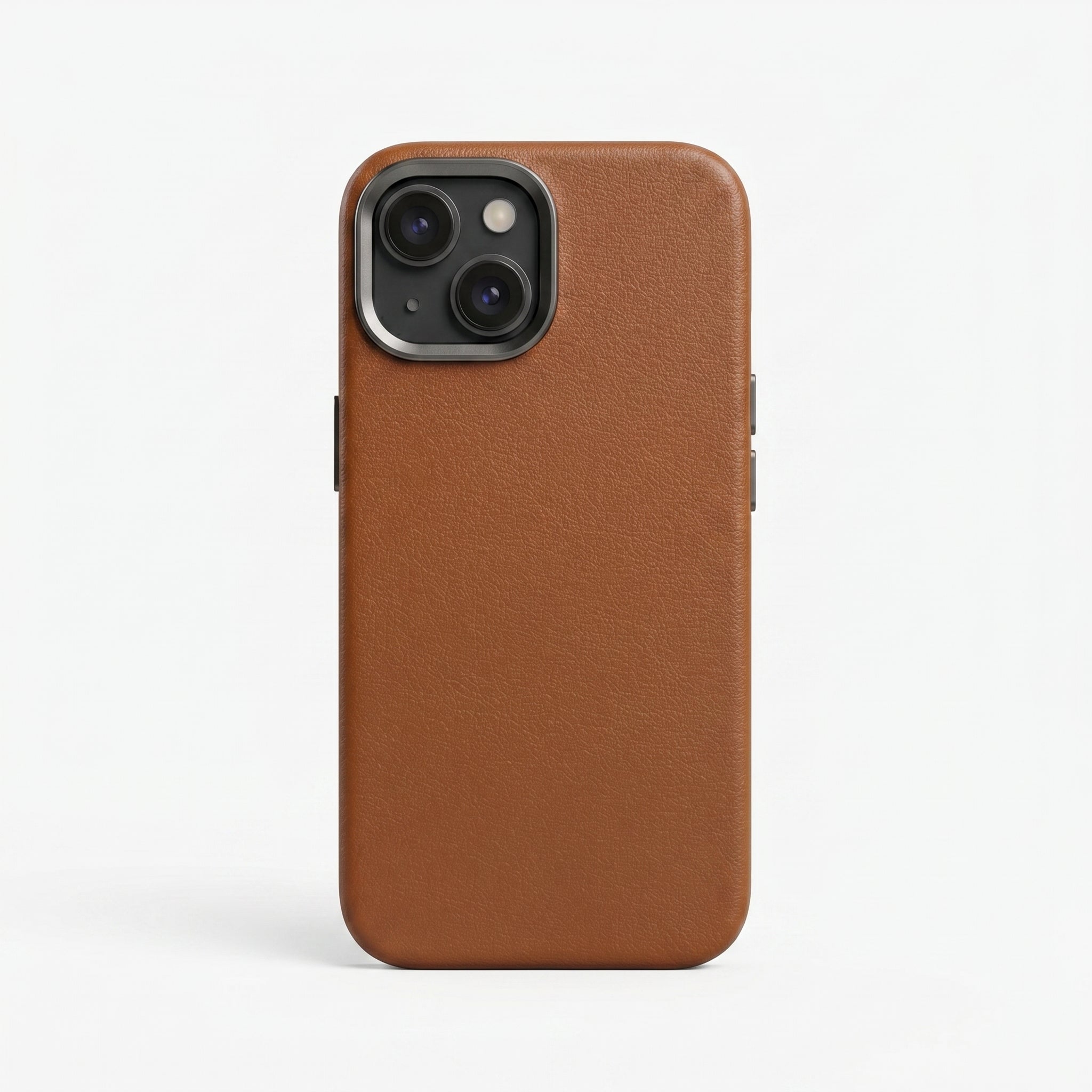 THE AVARAN Classic Pebble Leather Case - iPhone 15.