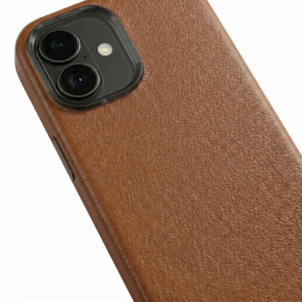 THE AVARAN Classic Pebble Leather Case - iPhone 16 plus.