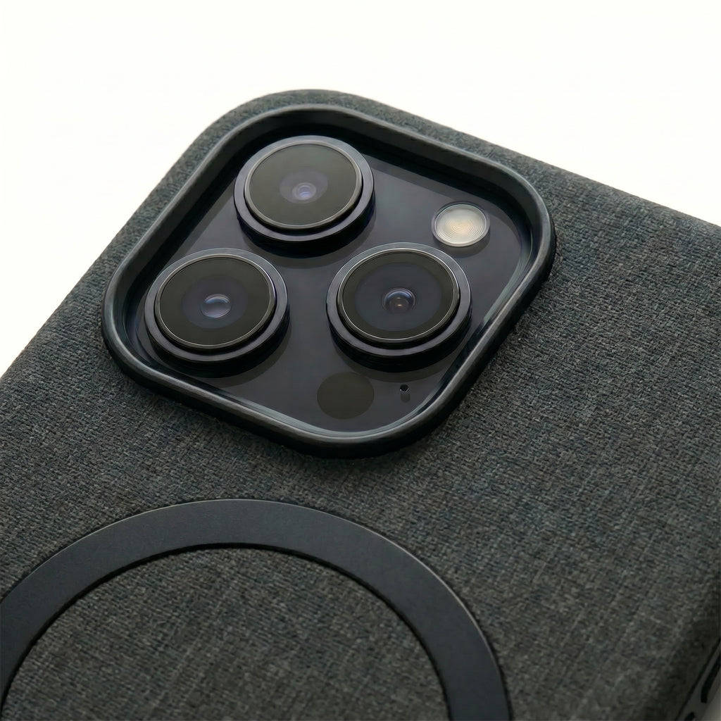 The Avaran Elite Tailored Leather Cover - iPhone 13 Pro Max