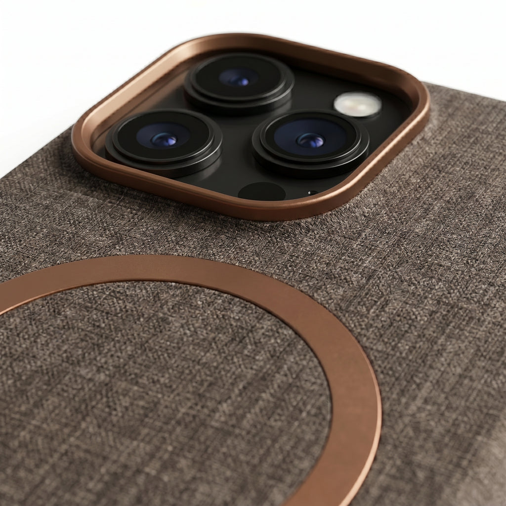 The Avaran Elite Tailored Leather Cover - iPhone 15 Pro